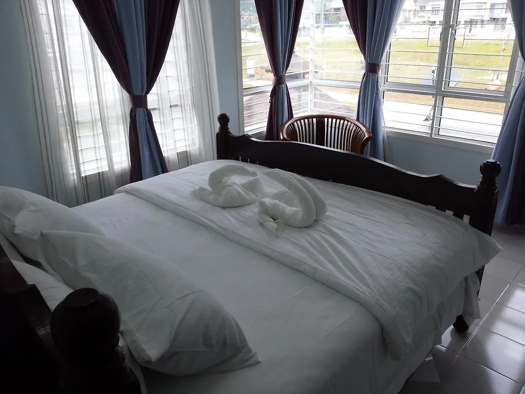 Vvip Homestay Villa Proton City Kuala Lumpur 0*,