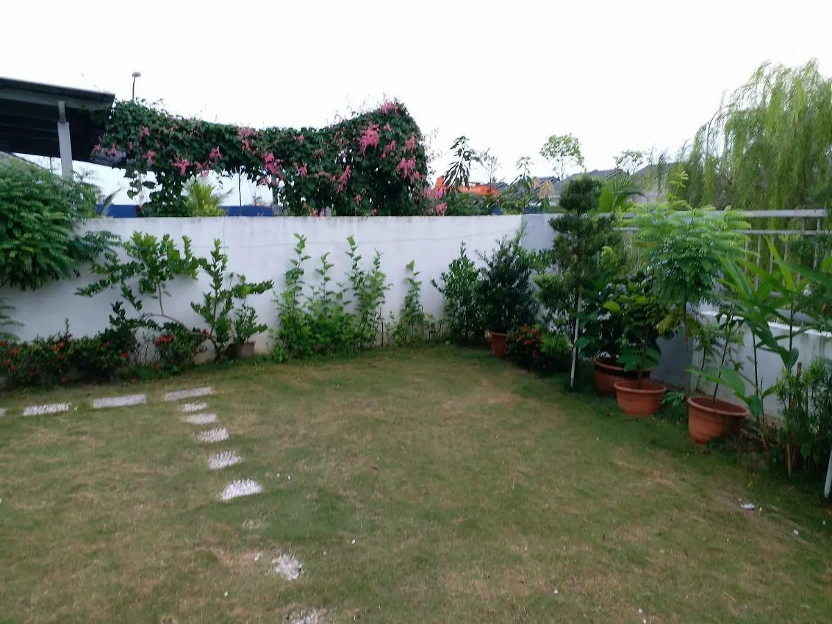 Vvip Homestay Villa Proton City Kuala Lumpur